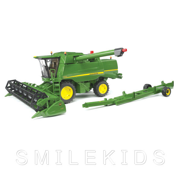 Игрушечный комбайн John Deere T670i