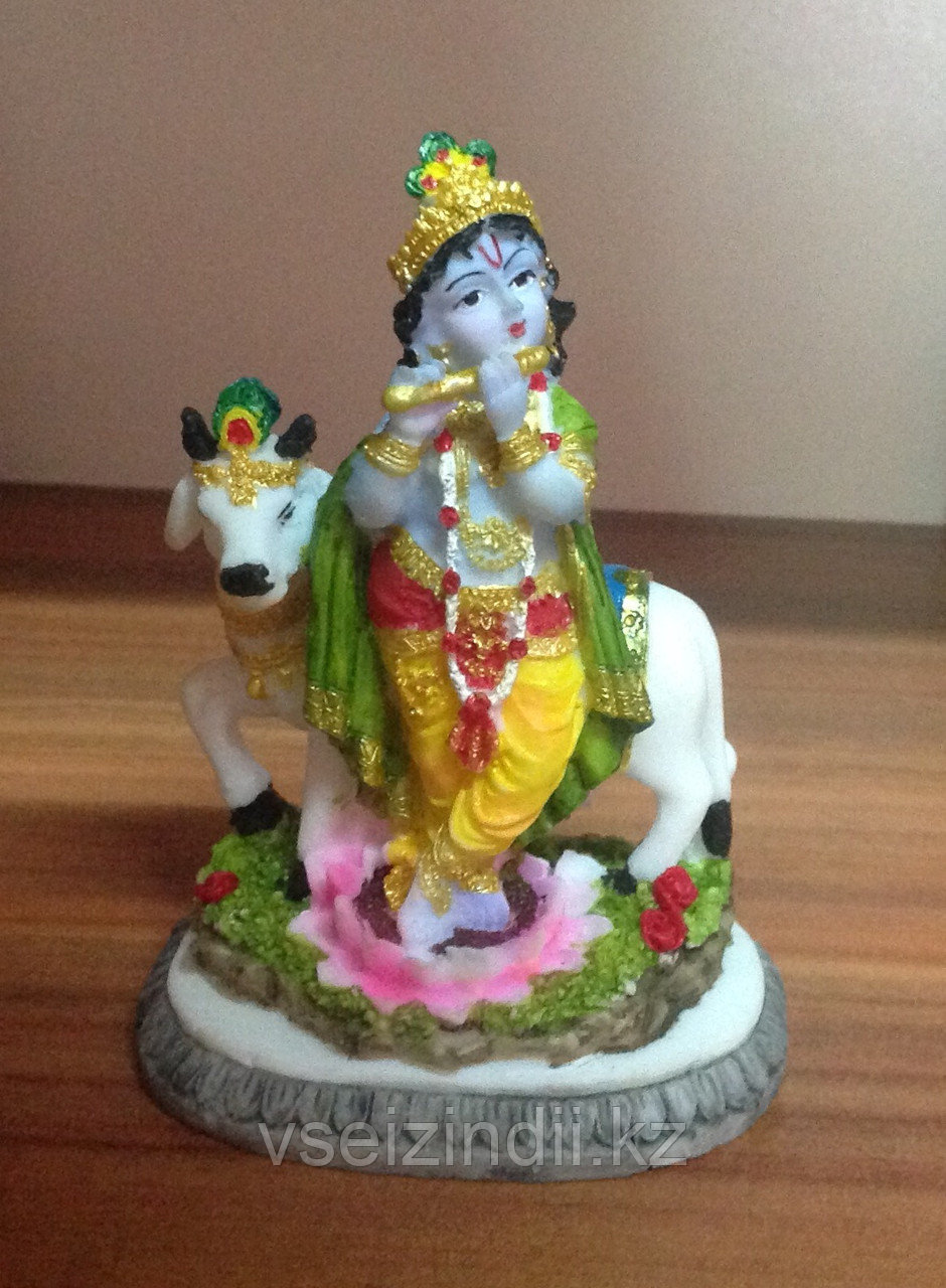 Статуэтка Кришна с коровой и флейтой