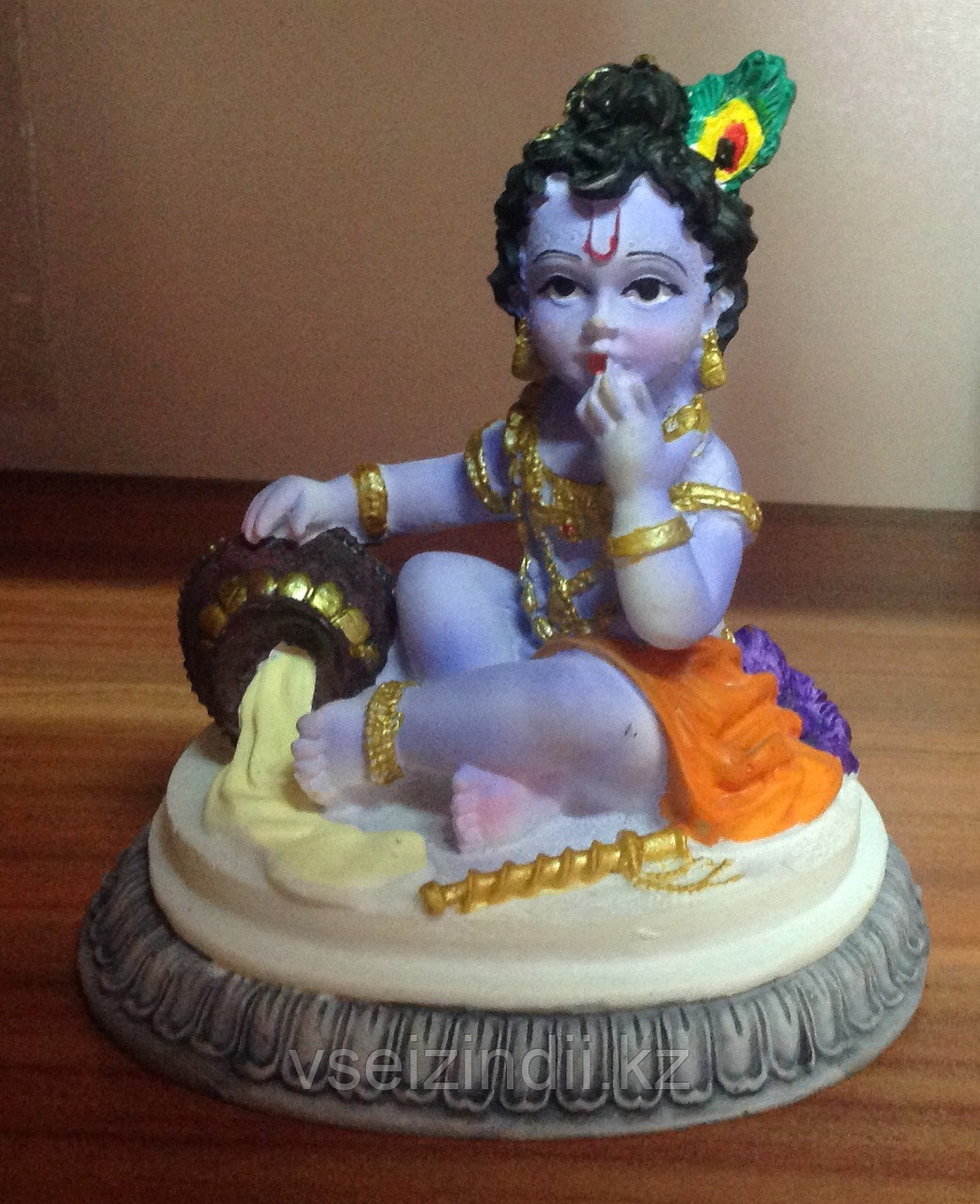 Статуэтка Кришна кушает масло, керамика