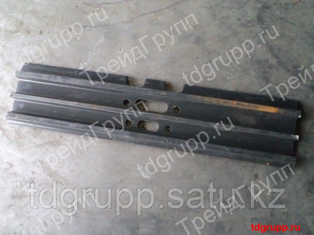 81EM-28070 Башмак (трак) для болотной гусянки (900 мм) R210LC-7