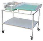 Столики и тумбы пеленальные