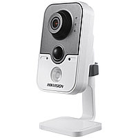 IP Камера видеонаблюдения Hikvision DS-2CD2422FWD-IW