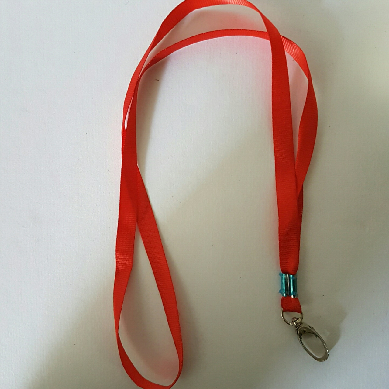 Ланьярд для бейджиков 1 см красный