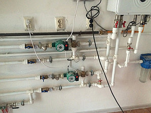 Монтаж системы отопления холодной/горячей воды в административном здании 6