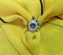 Серебряное кольцо женское черепашка с голубым фианитом 17.0 размер
