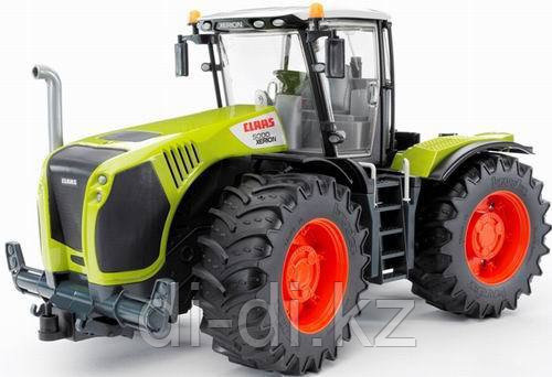 Игрушечный Трактор с поворачивающейся кабиной Claas Xerion 5000 модель 1:16