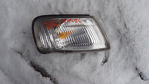 Поворотник правый передний Honda Odyssey