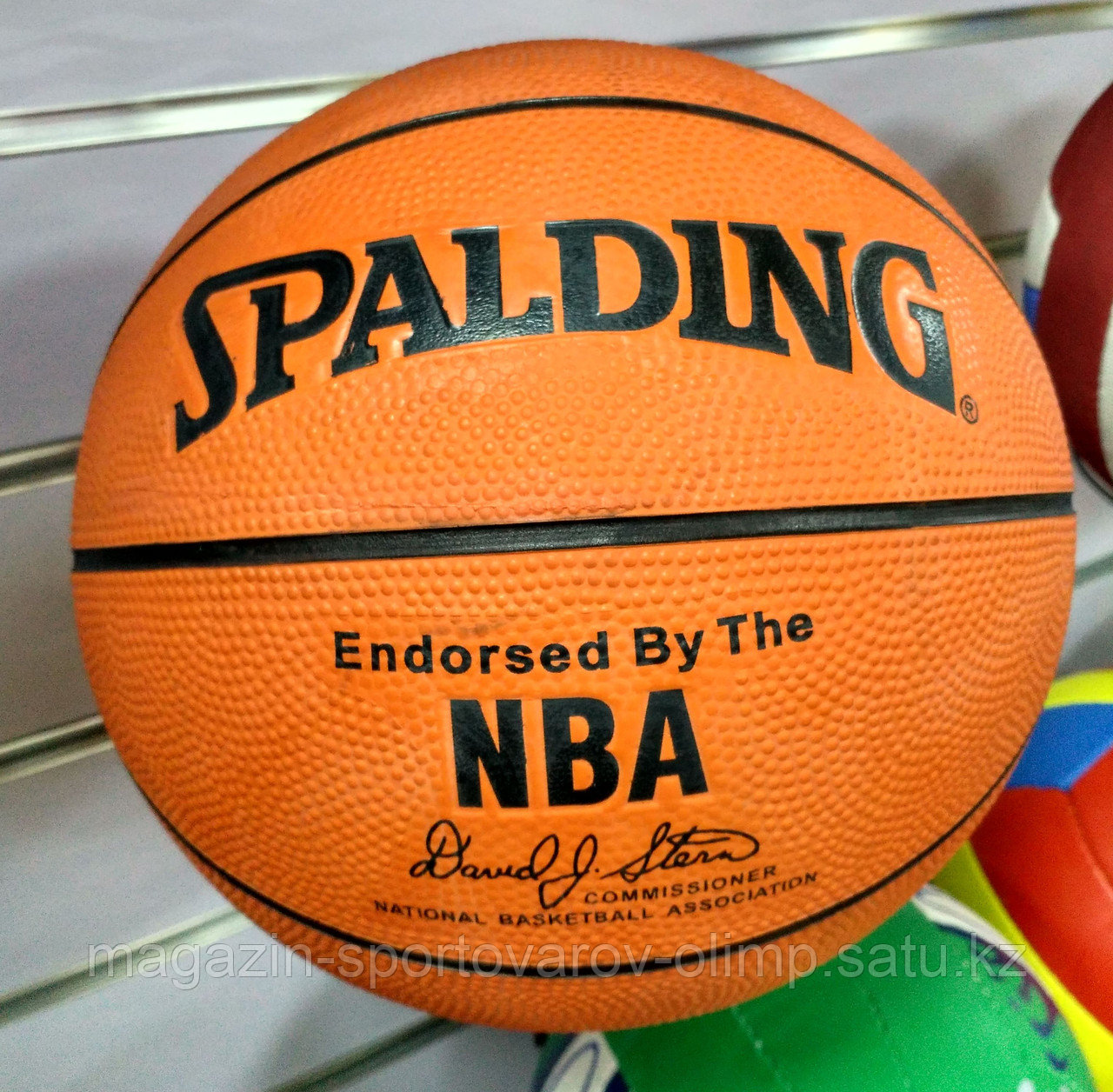 Мяч баскетбольный Spalding NBA 5
