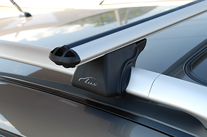 Багажная система "LUX" КЛАССИК с дугами 1,3м аэро-классик (53мм) для а/м с рейлингами