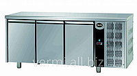 Стол морозильный 3-х дверный Apach AFM03BT Без борта Код: 1409200