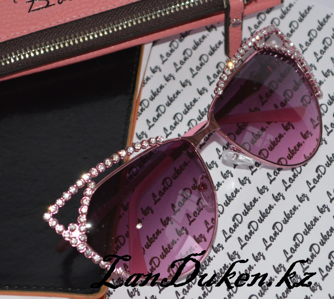 Солнцезащитные очки со стразами cat eye UV400 (розовые) - фото 4 - id-p42584576