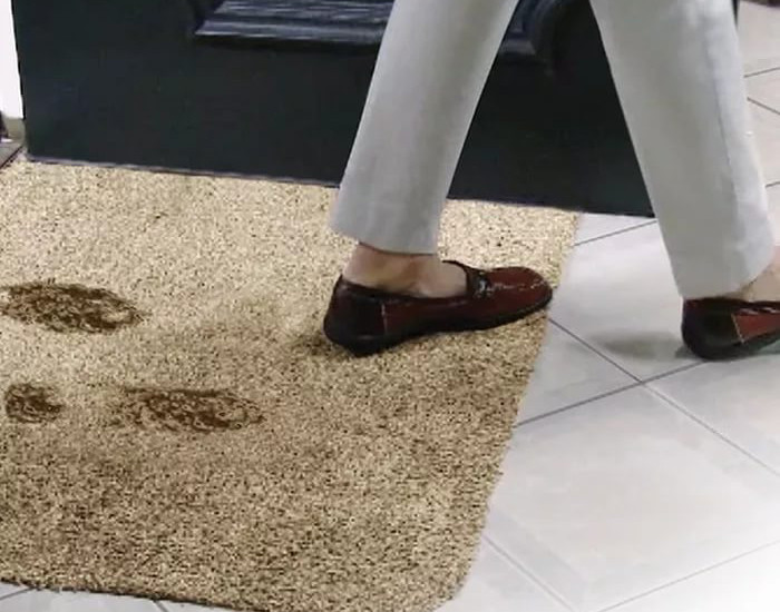 Коврик дверной супервпитывающий «Clean Step Mat»