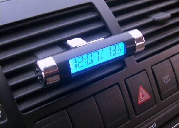 Цифровые часы с термометром для автомобиля K01 с подсветкой - фото 2 - id-p42828403
