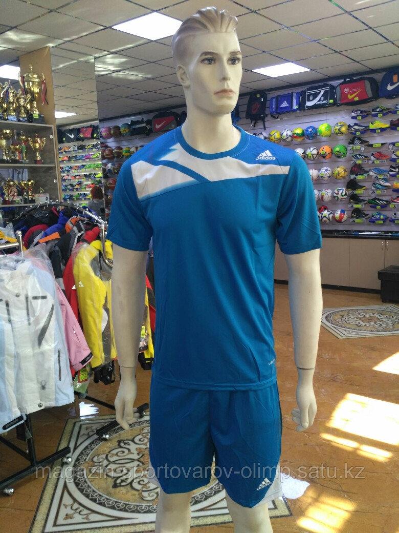 Футбольная форма Adidas, голубая