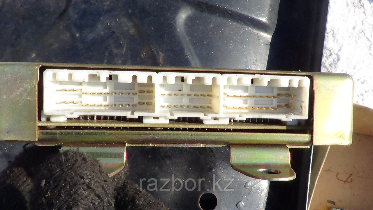 Блок управления двигателем Mitsubishi RVR / №MD193301 - фото 2 - id-p42872131