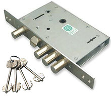  Замки дверные