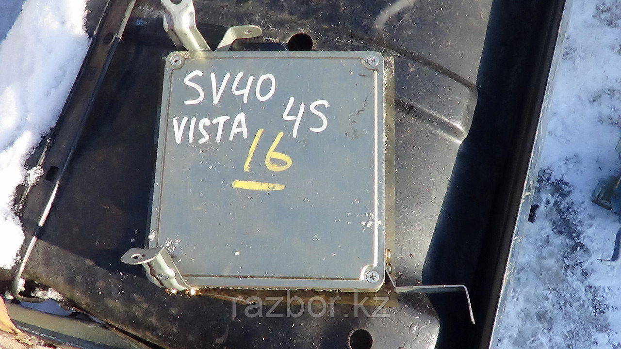 Блок управления двигателем Toyota Vista / №89661-32820