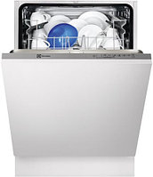Встраиваемая посудомоечная машина Electrolux ESL 95201 LO
