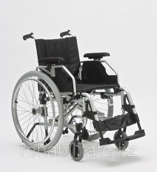 Кресло-коляска c транзитными колёсами и регулировкой высоты FS 959 LQ-46, фото 1