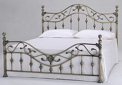 Спальни кованые кровати