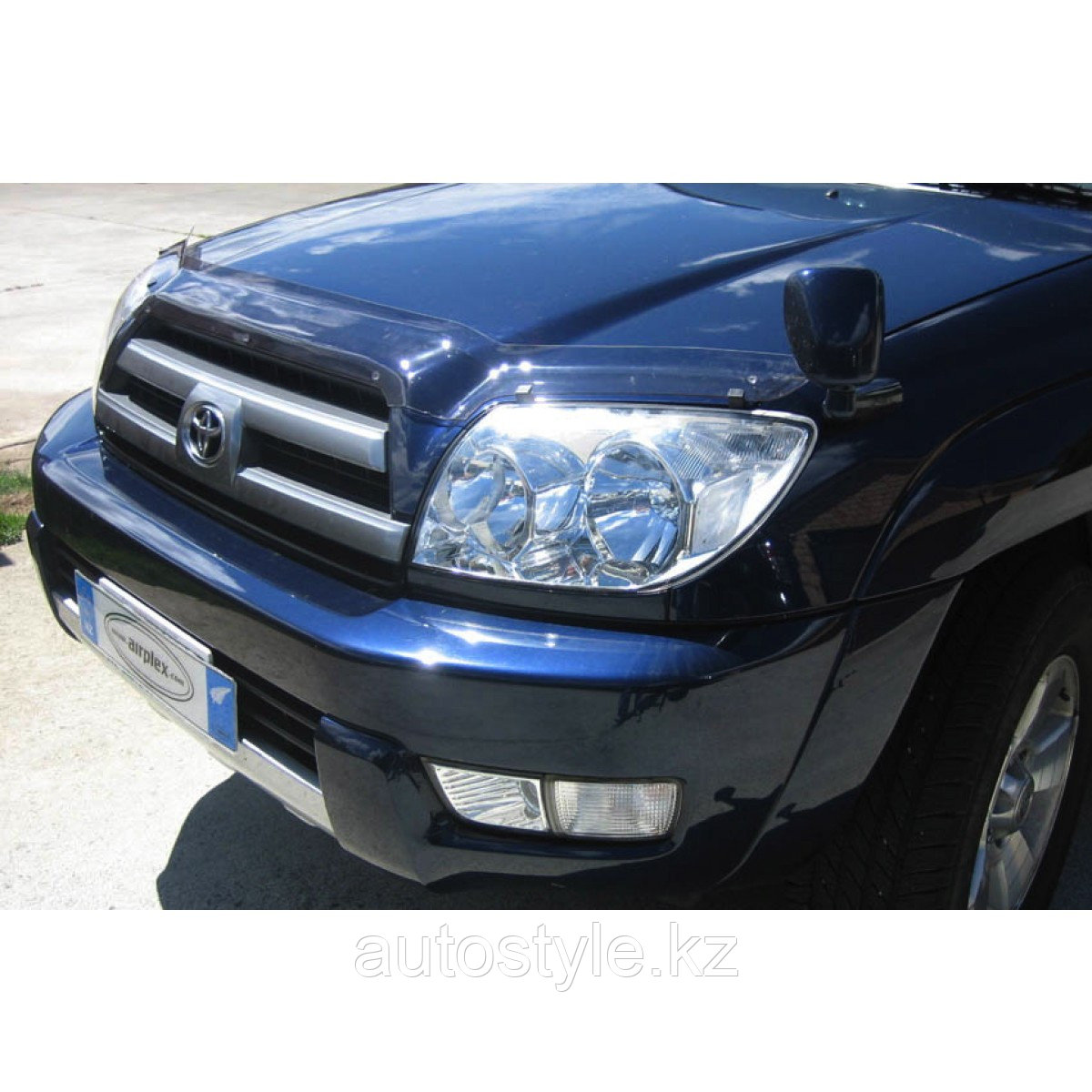 Защита фар Toyota HILUX 2011-15 (очки, прозрачные) AIRPLEX