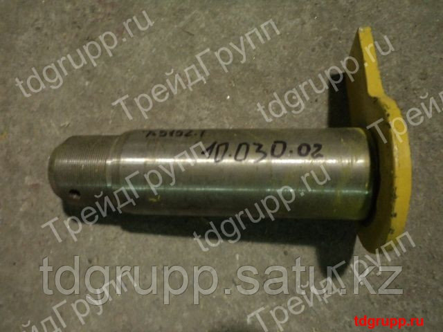 ДЗ-152-1.10.030-02 ось на В-138