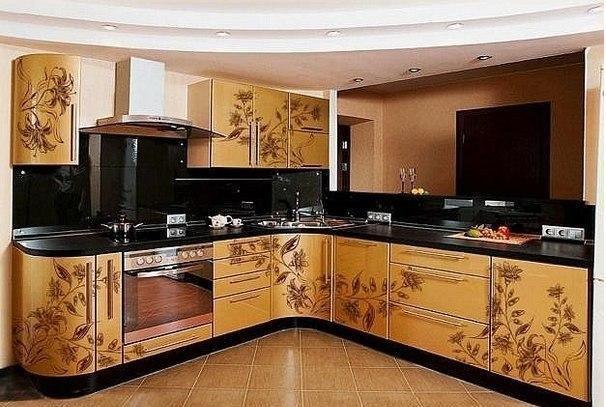 Изготовление фартуков для кухни