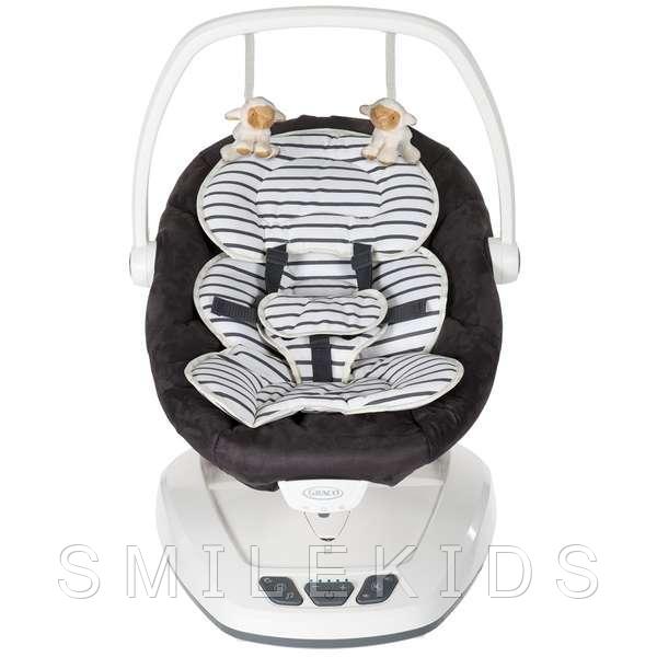 Детский укачивающий центр Graco Move with me
