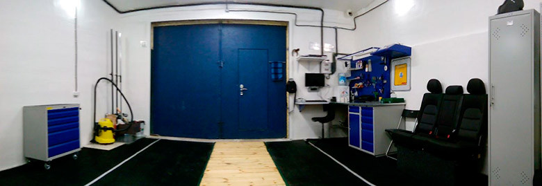 Оборудование гаража удобным рабочим местом и системами хранения 2