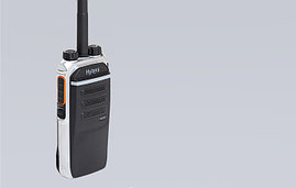 HYTERA PD-605, 400-527 МГц - носимая УКВ радиостанция , фото 2