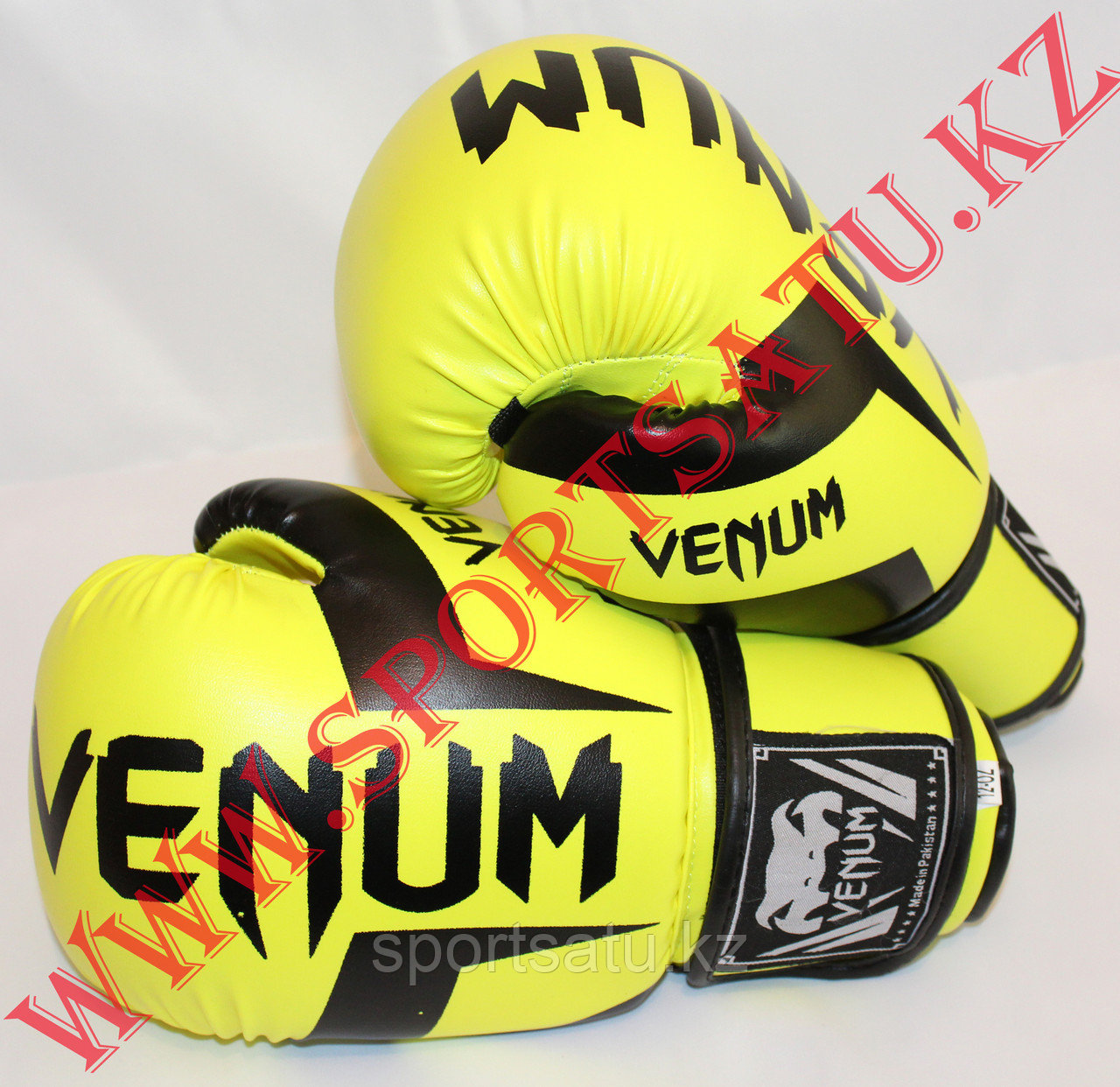 Боксерские перчатки VENUM кожа - фото 1 - id-p43800854