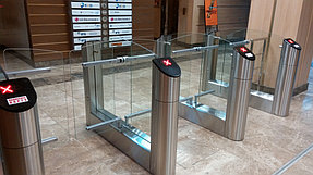 Установка системы контроля доступа в БЦ "Алатау Гранд" 11