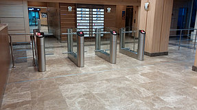 Установка системы контроля доступа в БЦ "Алатау Гранд" 13