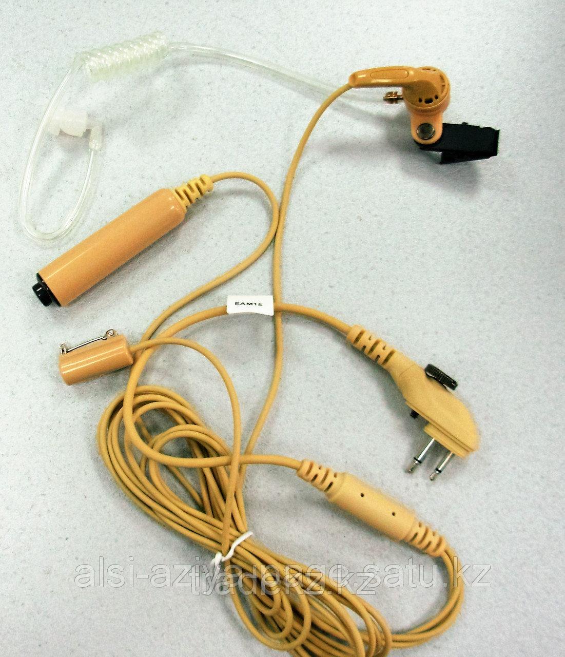 Гарнитура скрытоносимая 3-х проводная EAM15 с подвесным микрофоном и РТТ в руке для р/ст TC-700 бежевая