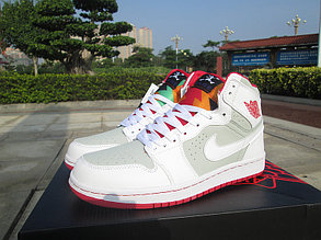Баскетбольные кроссовки Nike Air Jordan 1 Retro белые, фото 2