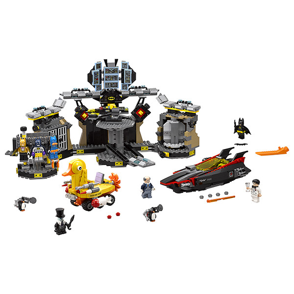 Lego Batman Movie : Нападение на Бэтпещеру 70909
