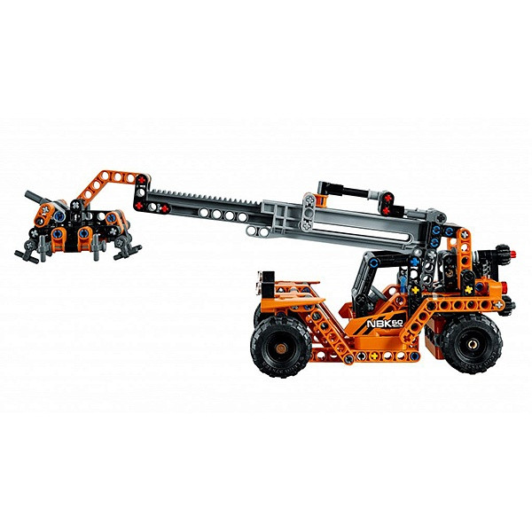 LEGO  Техник Контейнерный терминал