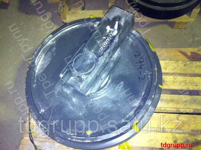 270-00049 Колесо натяжное Doosan DX300LC