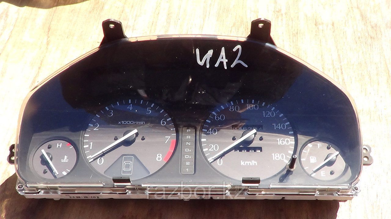 Приборная панель Honda Saber, Inspire (UA2), фото 1