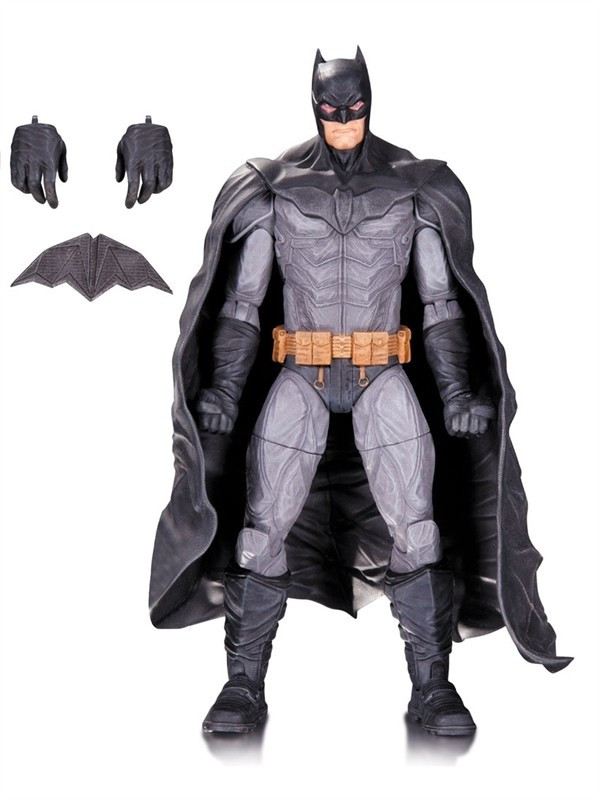 DC Collectibles Фигурка Бэтмена (Batman). Lee Bermejo