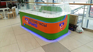 Торгово-выставочное оборудование 32