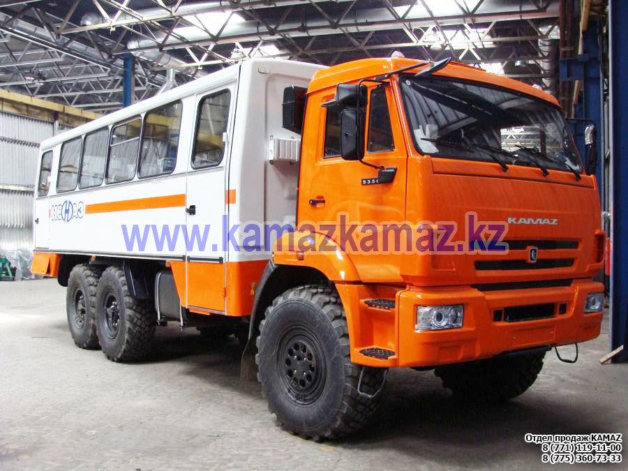 Вахтовка КамАЗ 4208-0000411 (Сборка РФ, 2017 г.)
