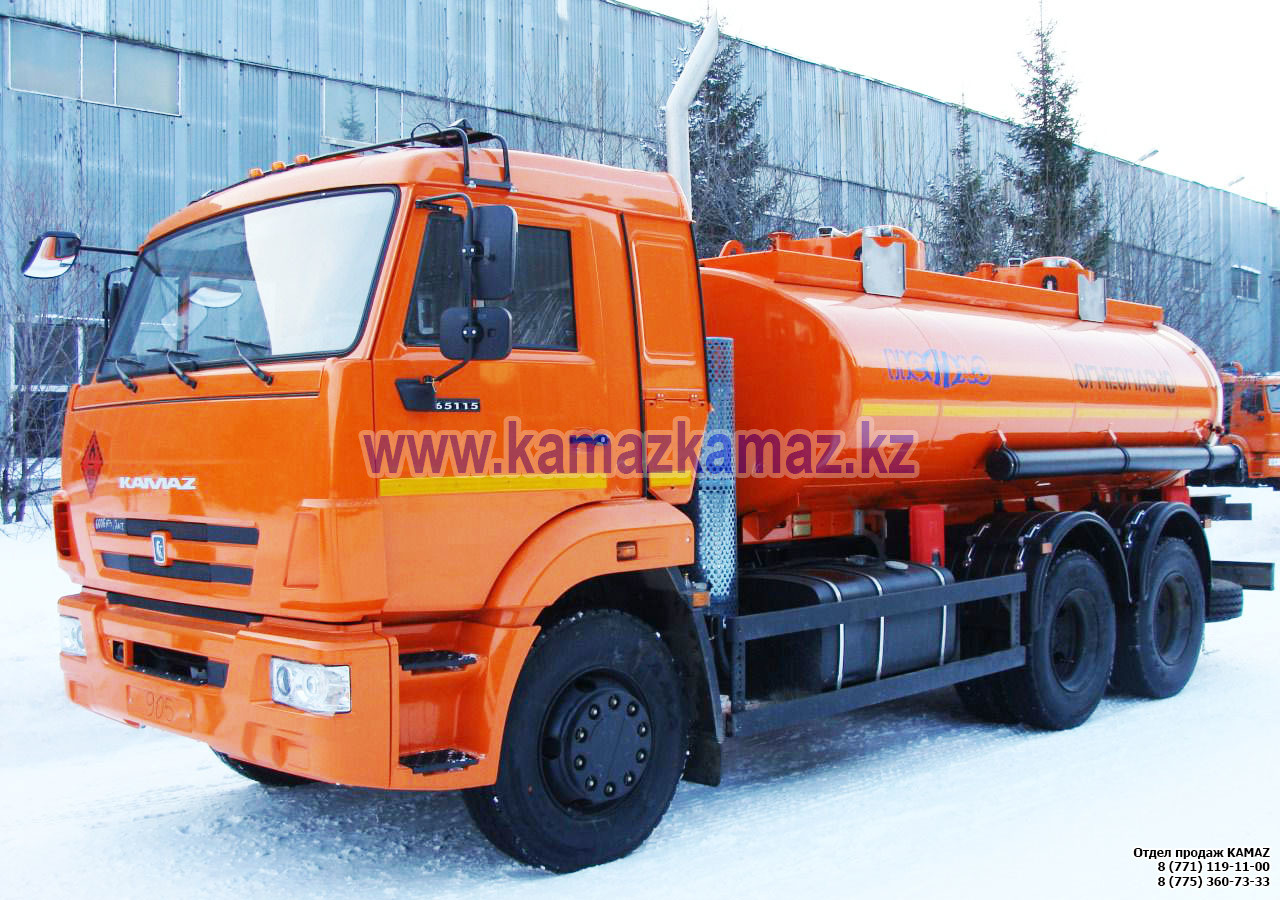 Топливозаправщик КамАЗ 6606-0002211-А4 (Сборка РФ, 2017 г.)