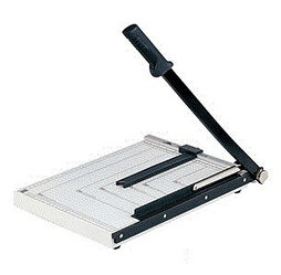 Резак для бумаги RAYSON 829-3 (В4) металл, длина реза: 360 мм, кол-во листов: 6-8