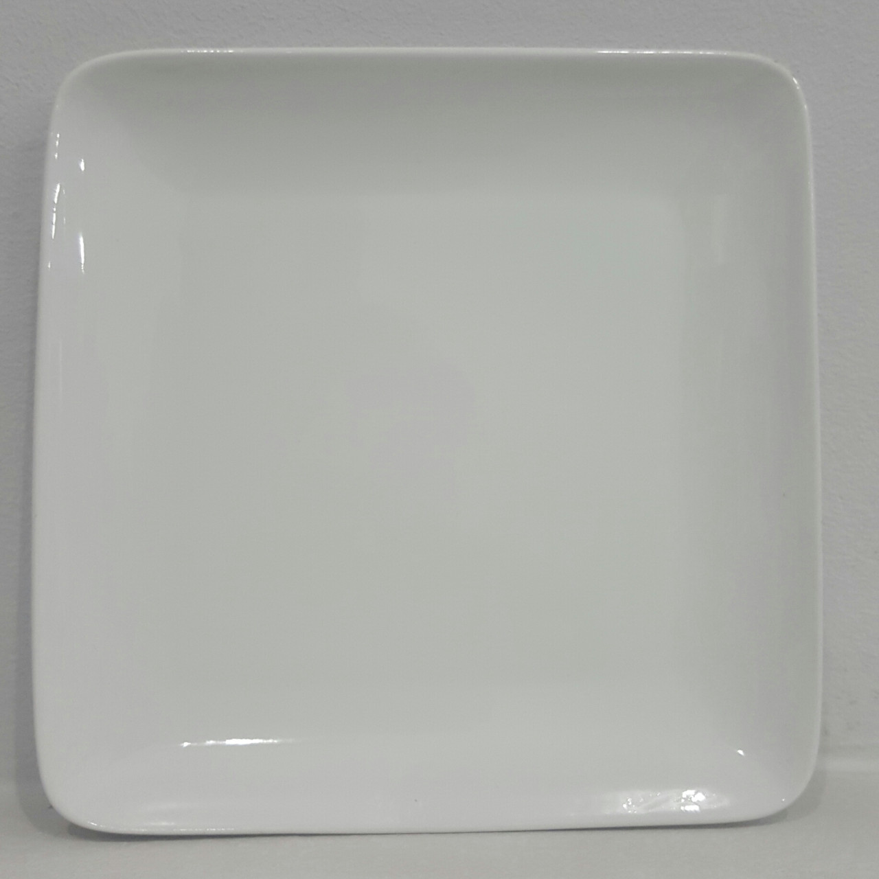 Тарелка квадратная (23х23см)