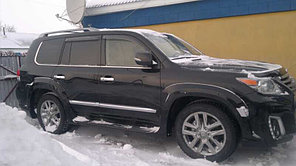 Lexus LX570 2