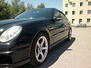 Mercedes-Benz W211 3