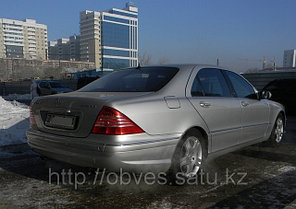 Mercedes-Benz W220 2