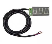 Вольтметр автомобильный