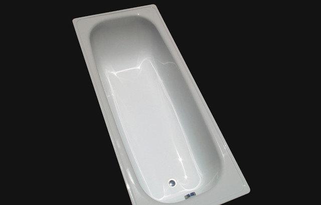 Ванна стальная эмалированная Estap Classic 140 см белая в наборе (140 Classic)